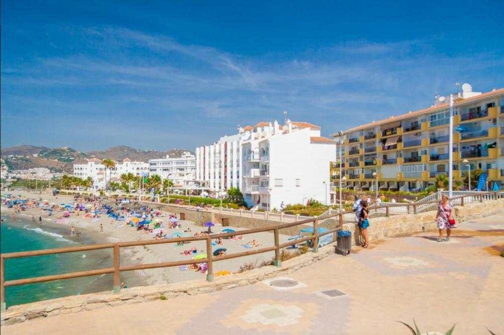 Casa Playa Torrecilla Villa Nerja Luaran gambar